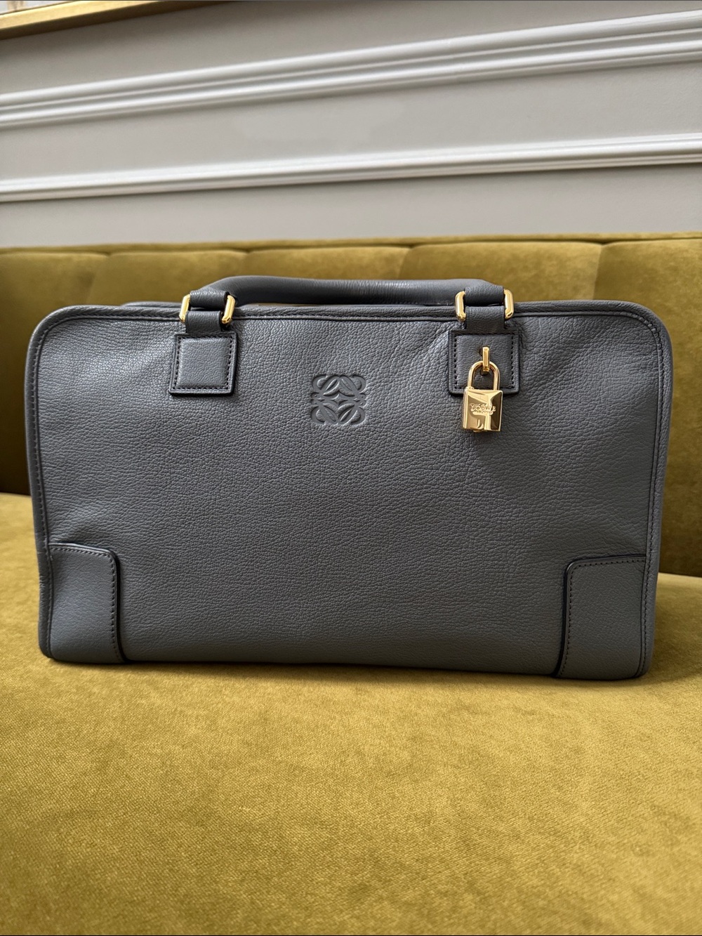 Loewe Amazona bag